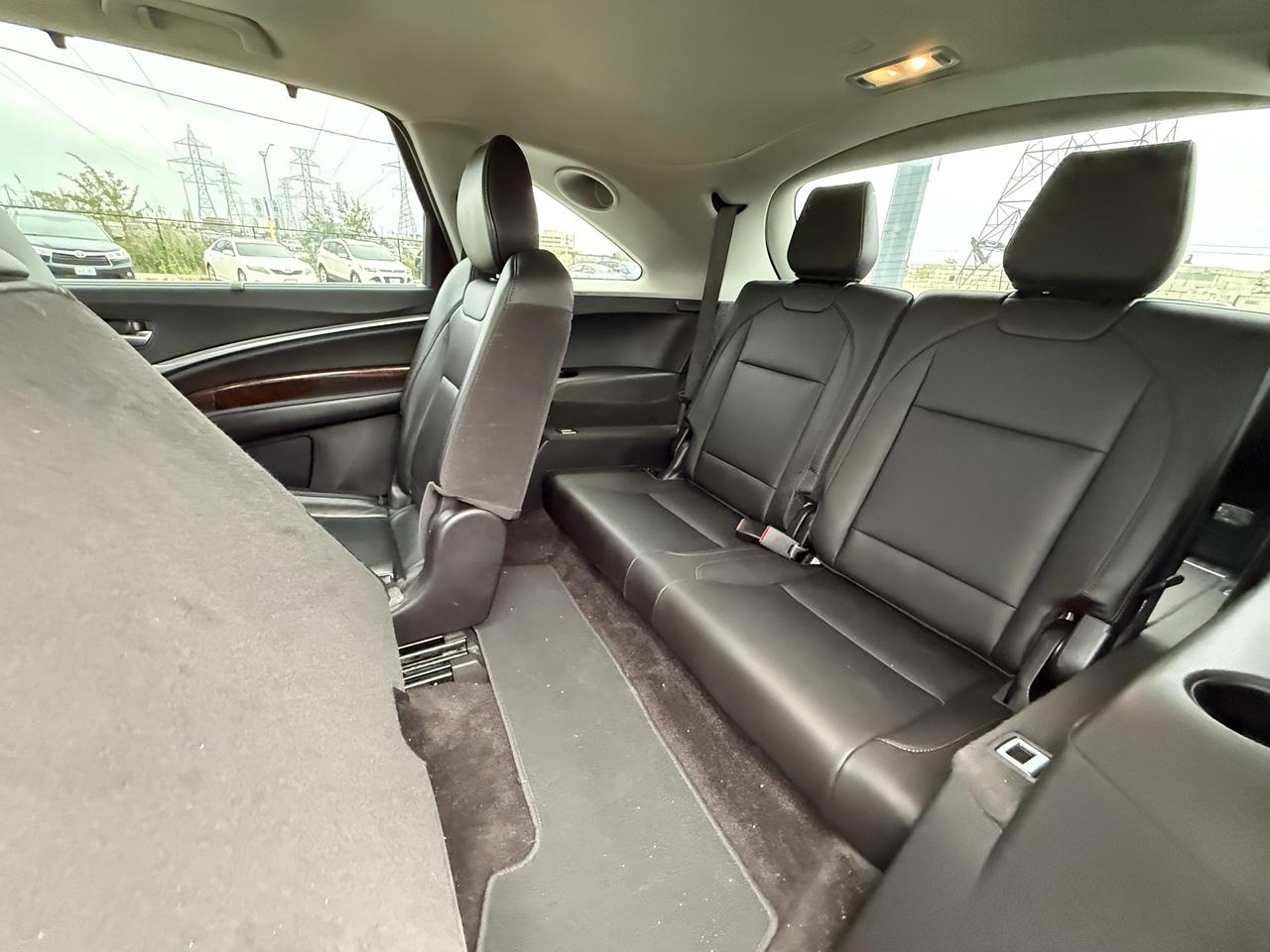 2017 Acura MDX Tech pkg Photo
