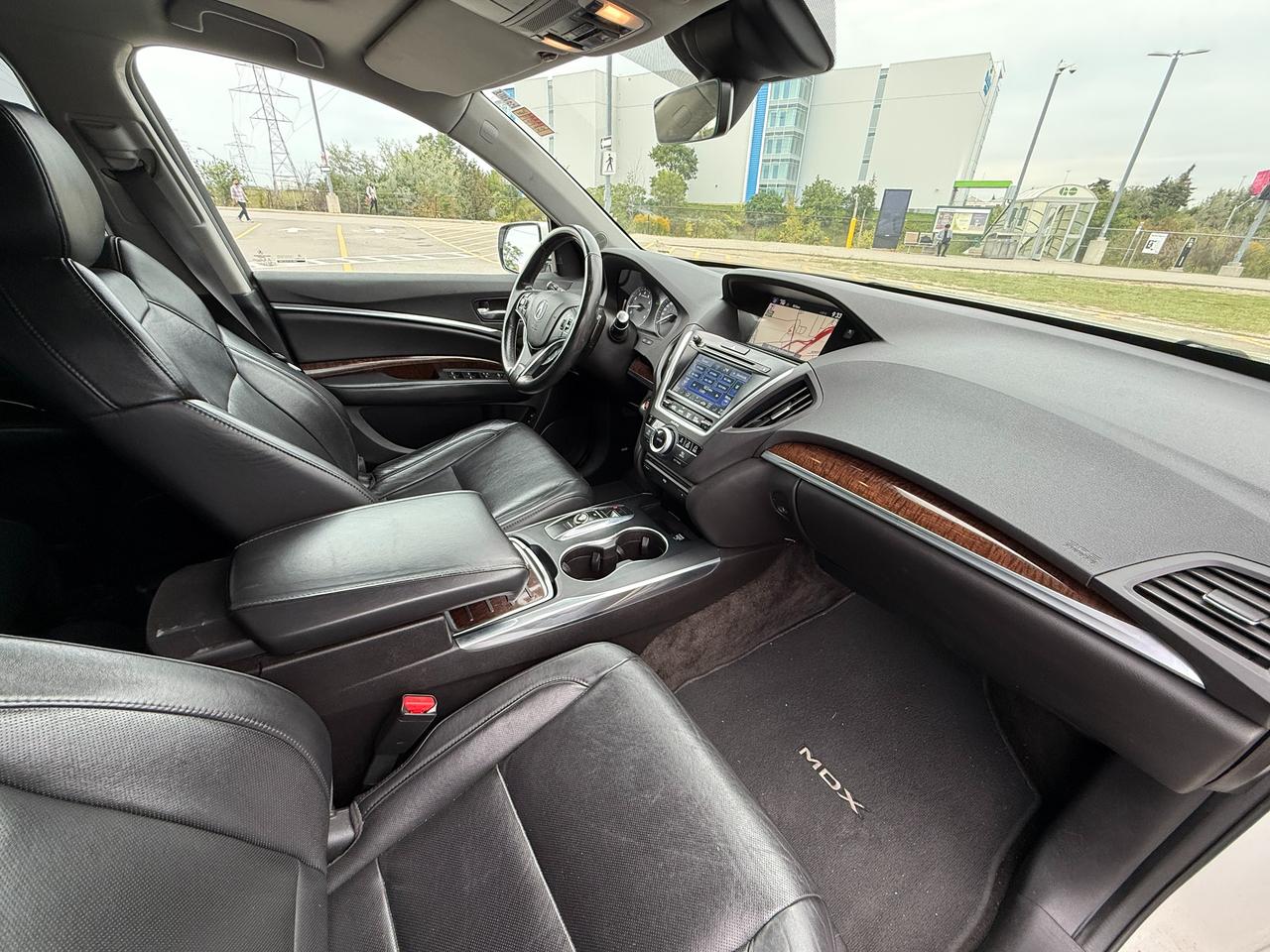 2017 Acura MDX Tech pkg Photo