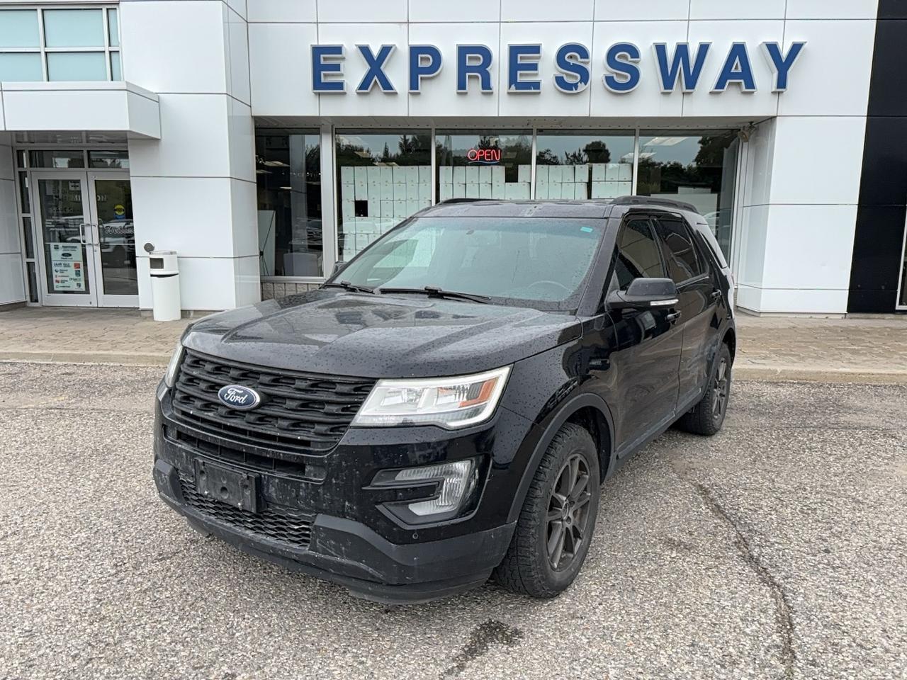 2017 Ford Explorer XLT, 4WD, CLOTH, 2 SETS OF TIRES, AS TRADED Photo0