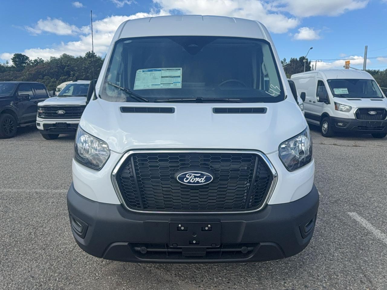 2027 Ford Transit TRANSIT CARGO T-250 AWD, MEDIUM ROOF, CO-PILOT 2.0 Photo1