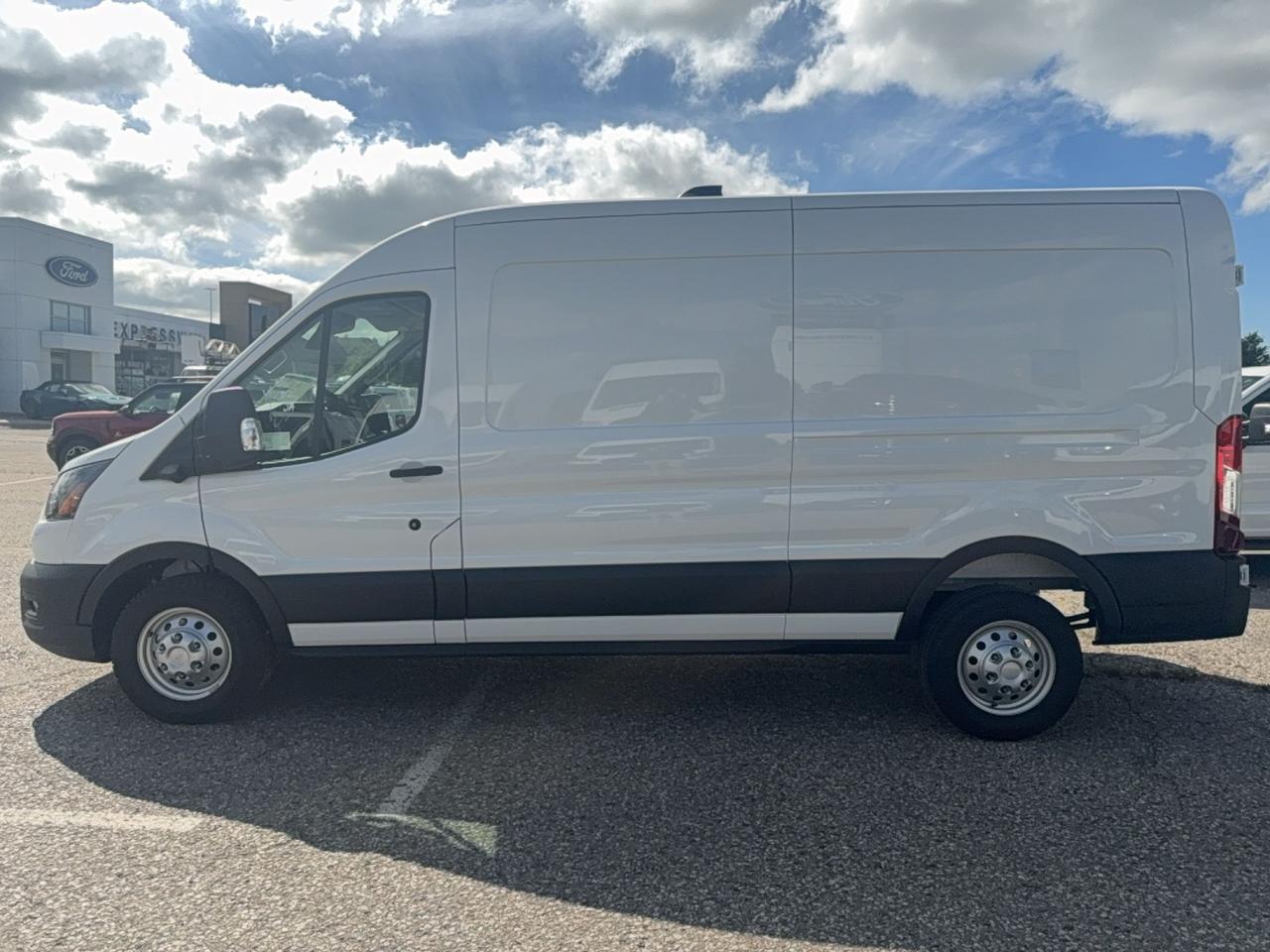 2027 Ford Transit TRANSIT CARGO T-250 AWD, MEDIUM ROOF, CO-PILOT 2.0 Photo