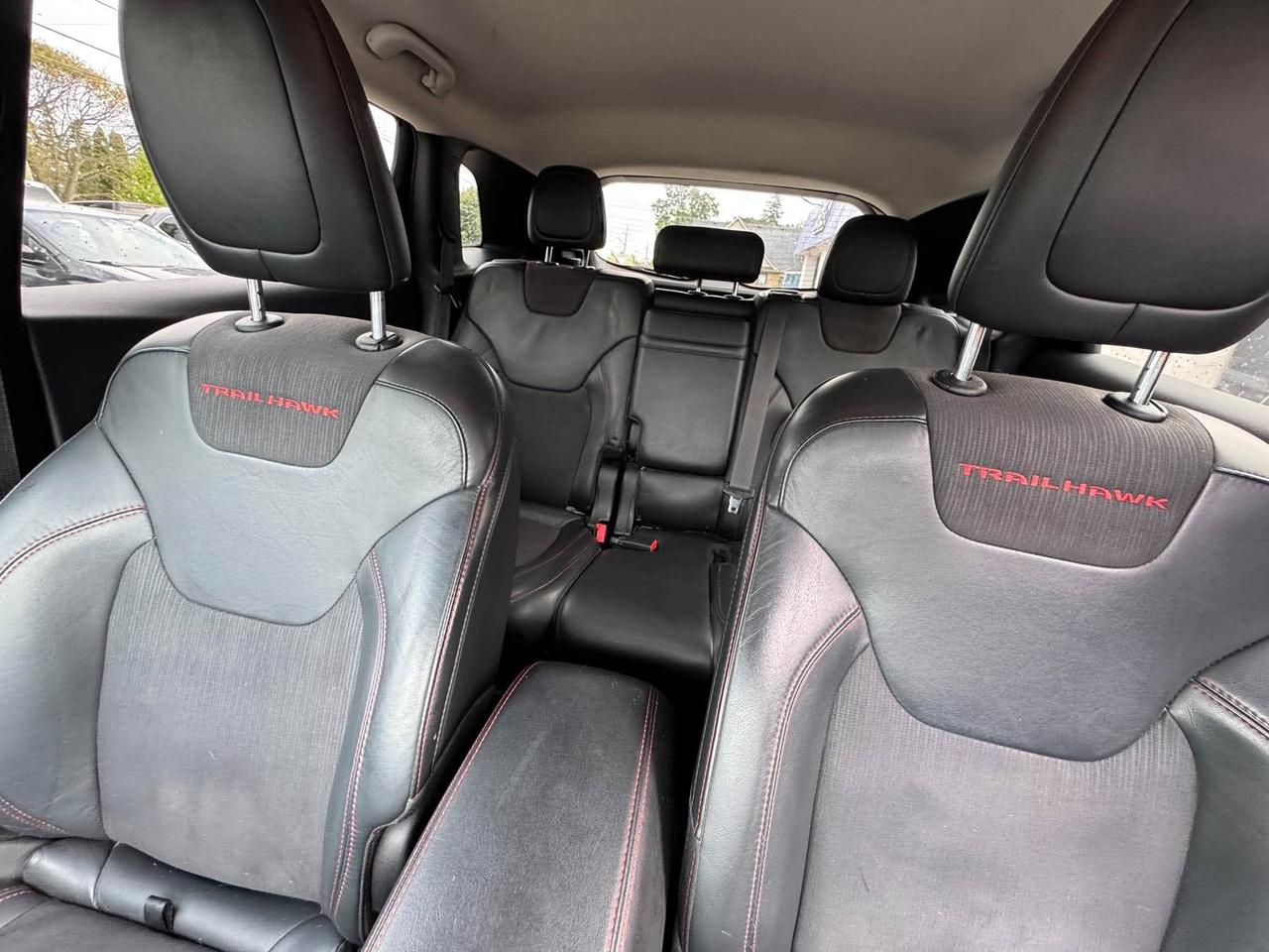 2016 Jeep Cherokee 4WD 4dr Trailhawk Photo