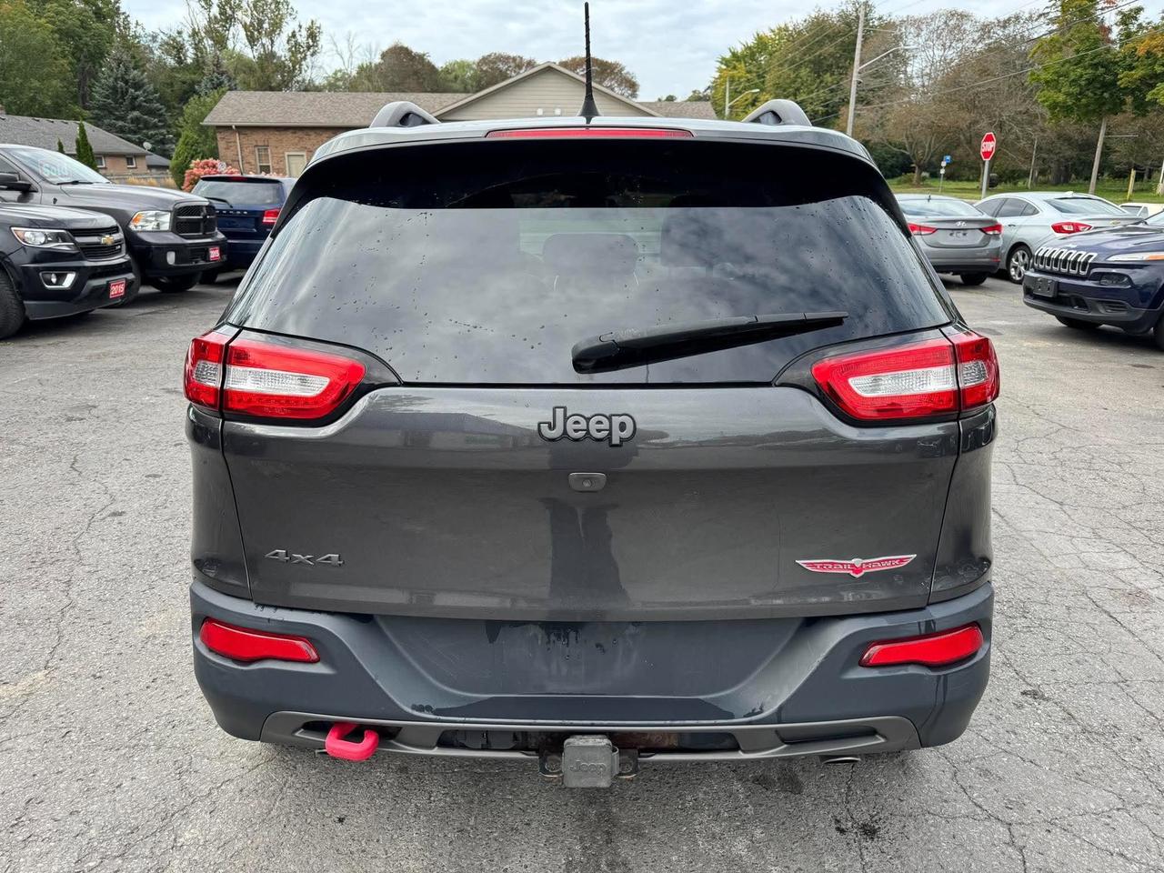 2016 Jeep Cherokee 4WD 4dr Trailhawk Photo