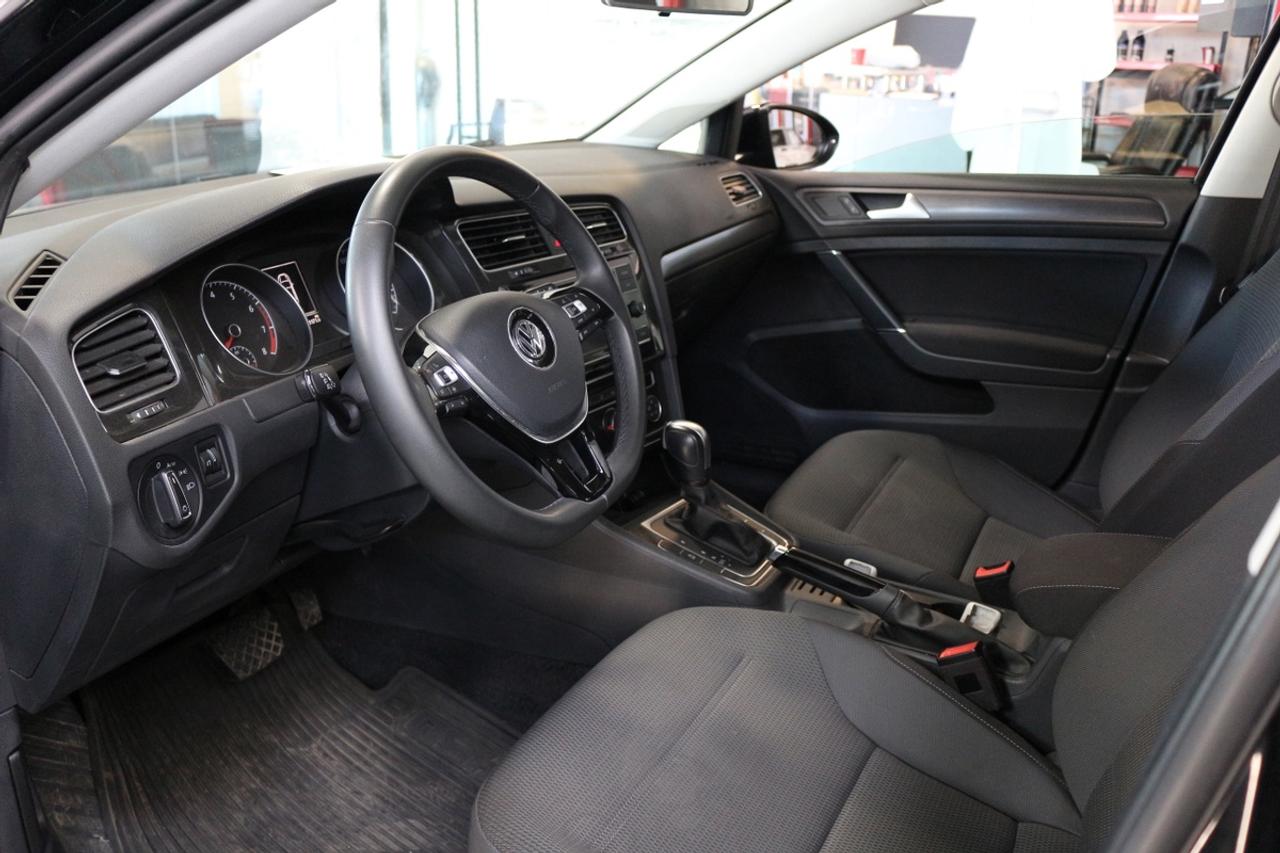 2020 Volkswagen Golf TRENDLINE TSI - CLEAN TITLE Photo