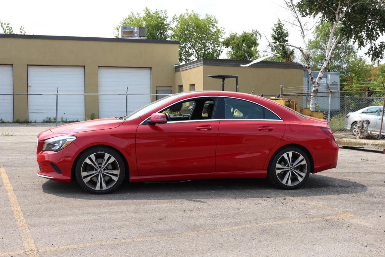 2018 Mercedes-Benz CLA250 4MATIC AWD-LOW KM 1 OWNER Photo
