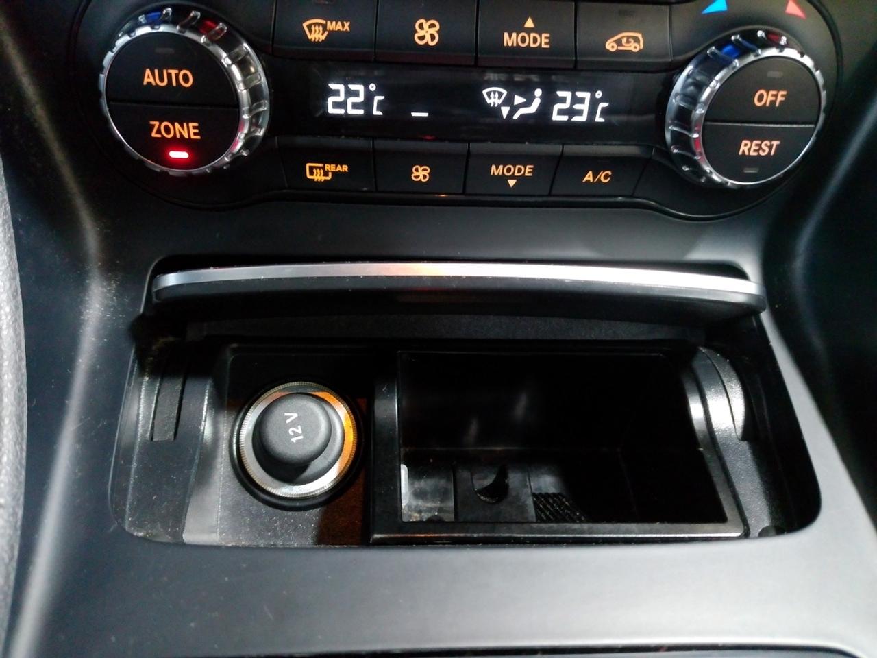 2018 Mercedes-Benz CLA250 4MATIC AWD-LOW KM 1 OWNER Photo