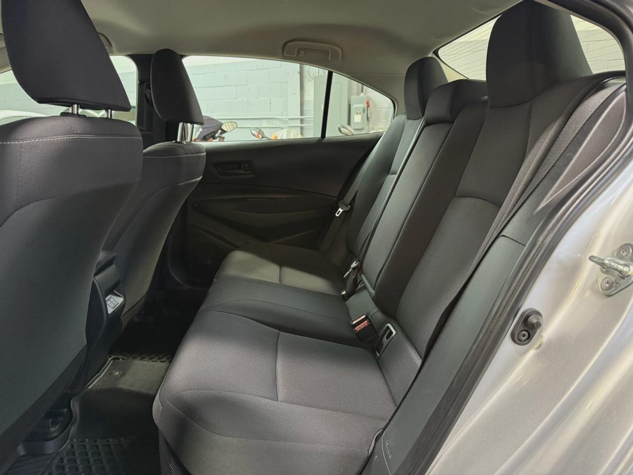 2023 Toyota Corolla LE Hybrid - CLEAN CARFAX ACCIDENT FREE Photo