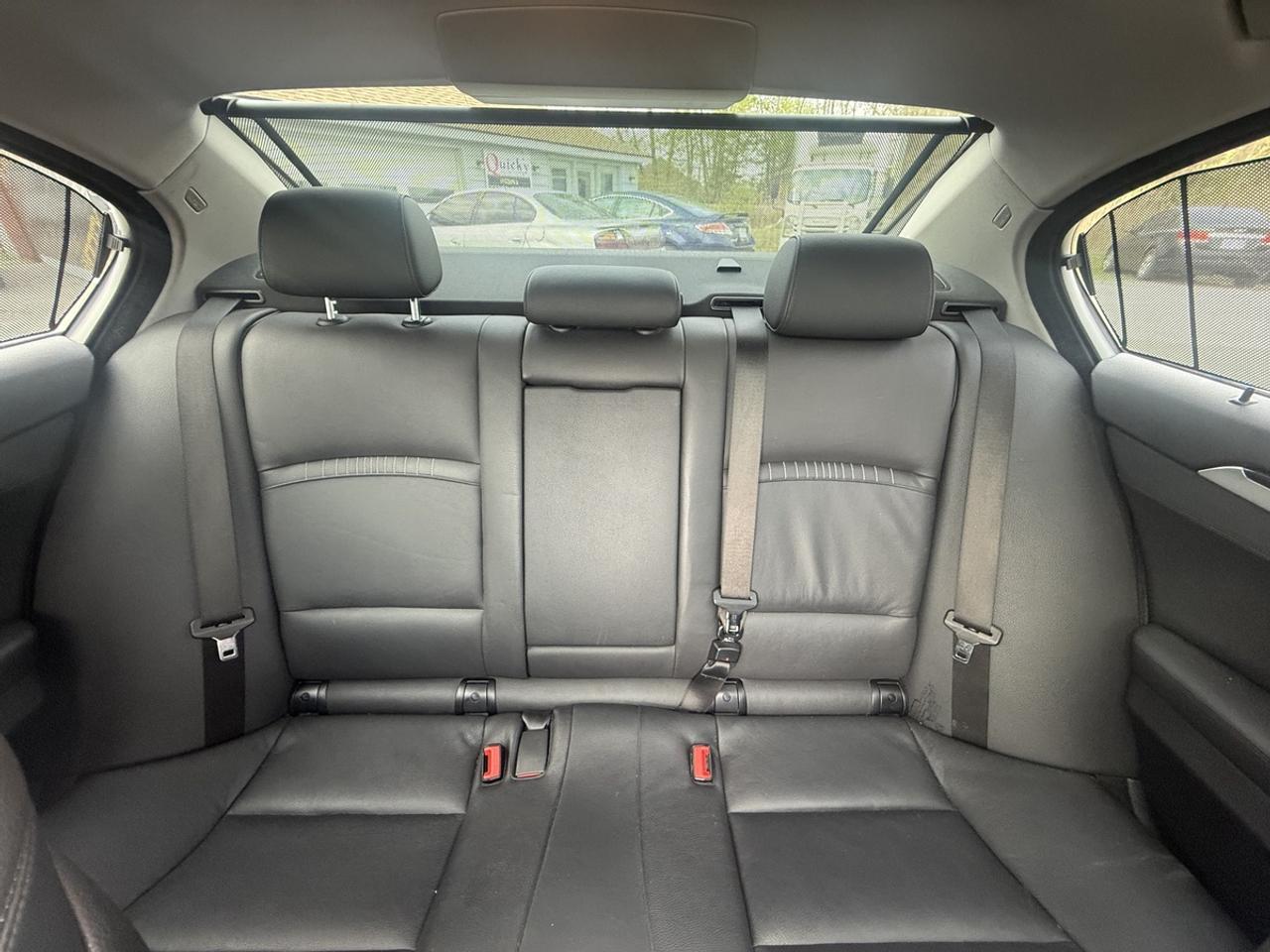 2014 BMW 5-Series 528i xDrive Photo