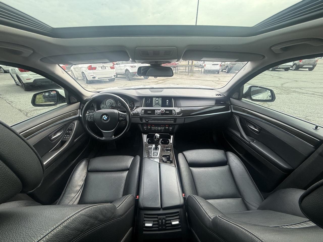 2014 BMW 5-Series 528i xDrive Photo