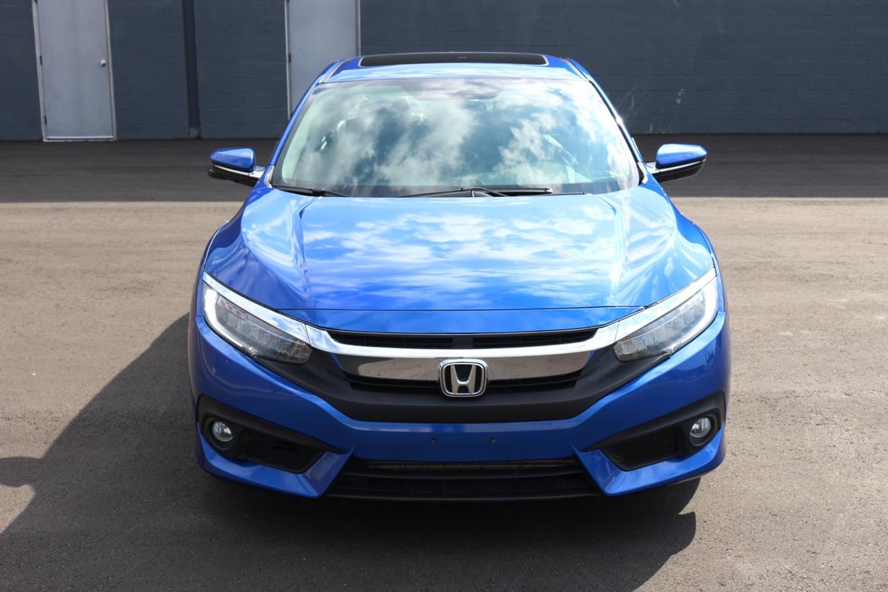 2018 Honda Civic TOURING - ACC/ LANE ASSIST Photo