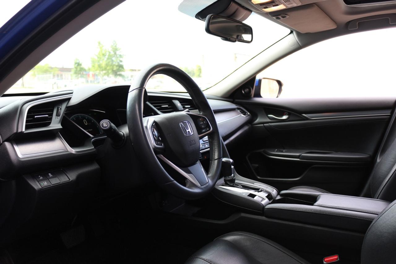 2018 Honda Civic TOURING - ACC/ LANE ASSIST Photo
