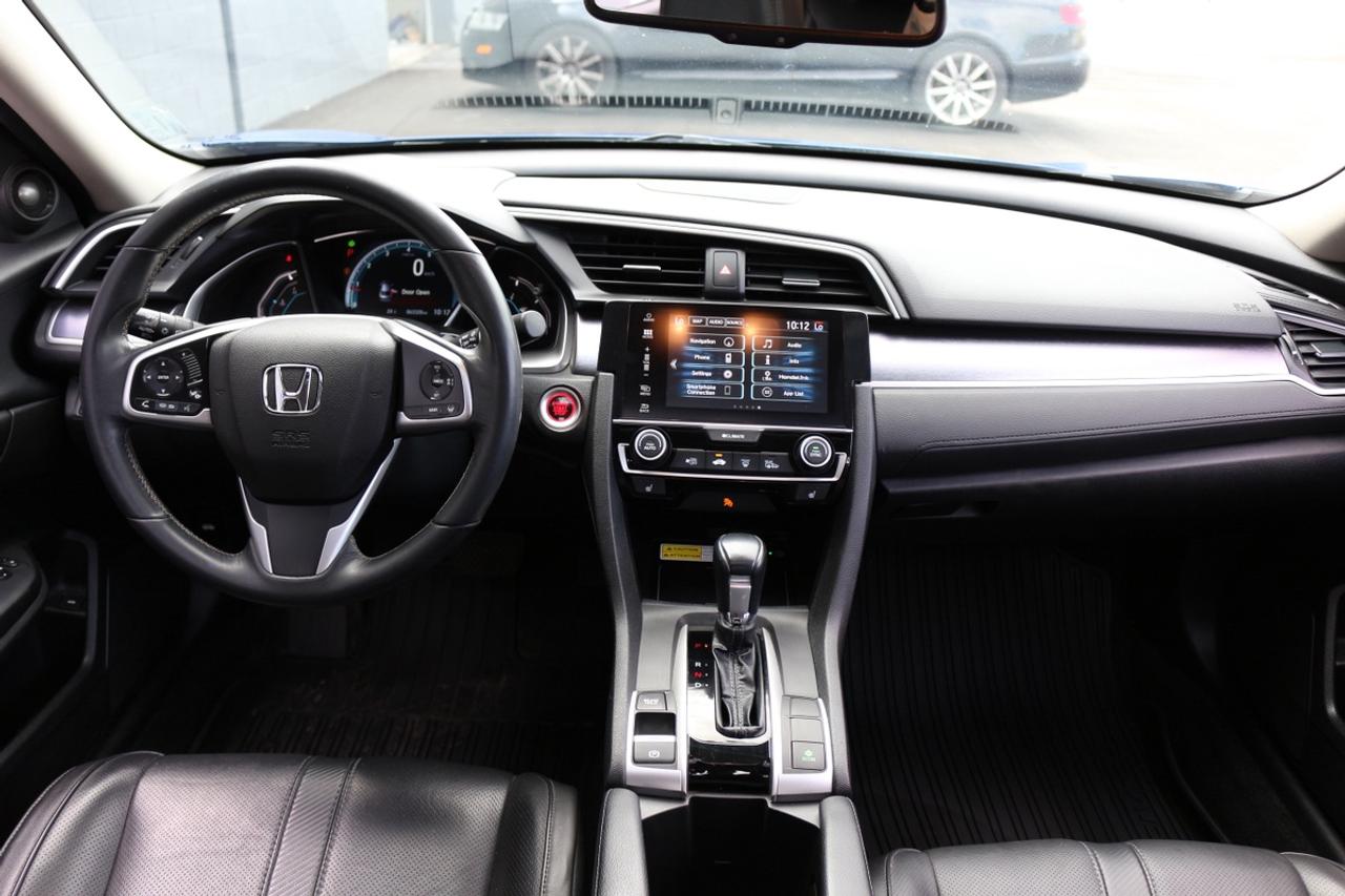 2018 Honda Civic TOURING - ACC/ LANE ASSIST Photo
