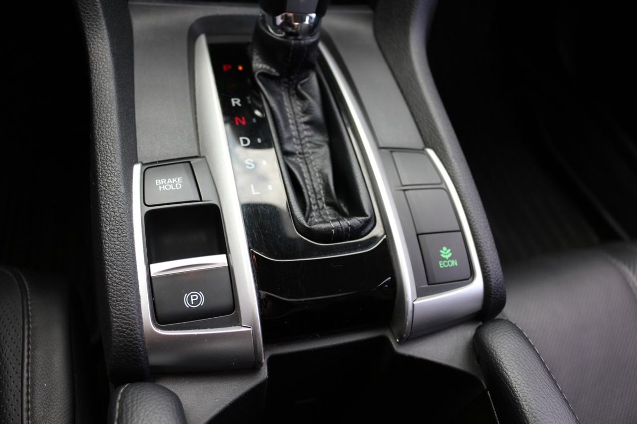 2018 Honda Civic TOURING - ACC/ LANE ASSIST Photo