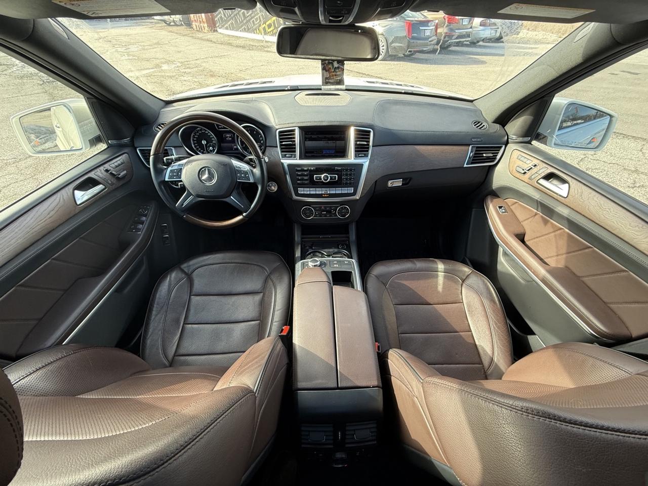 2014 Mercedes-Benz GL-Class GL550 Photo
