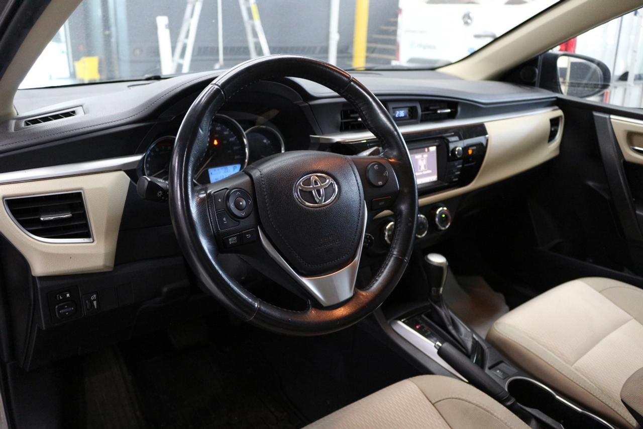 2014 Toyota Corolla LE - SUNROOF CLEAN CARFAX Photo