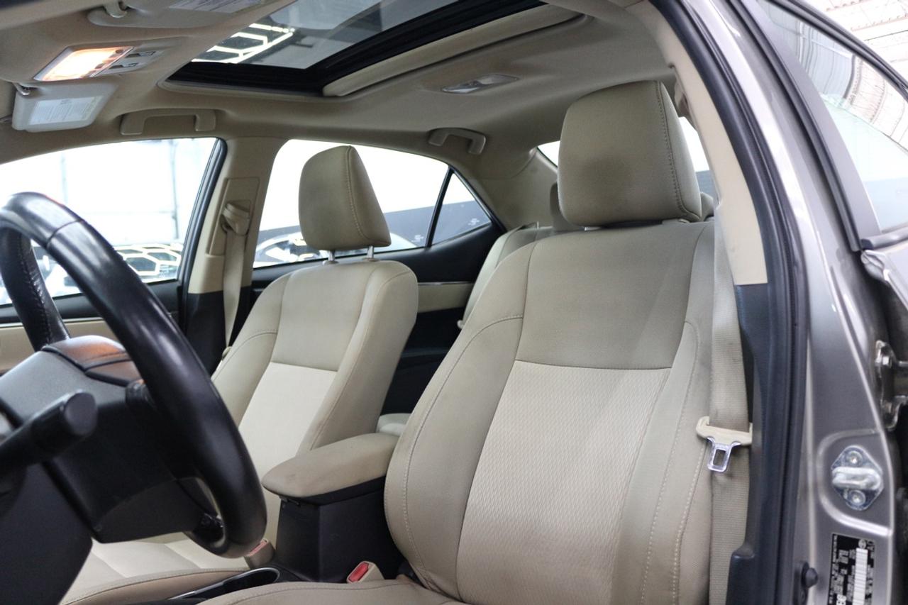 2014 Toyota Corolla LE - SUNROOF CLEAN CARFAX Photo