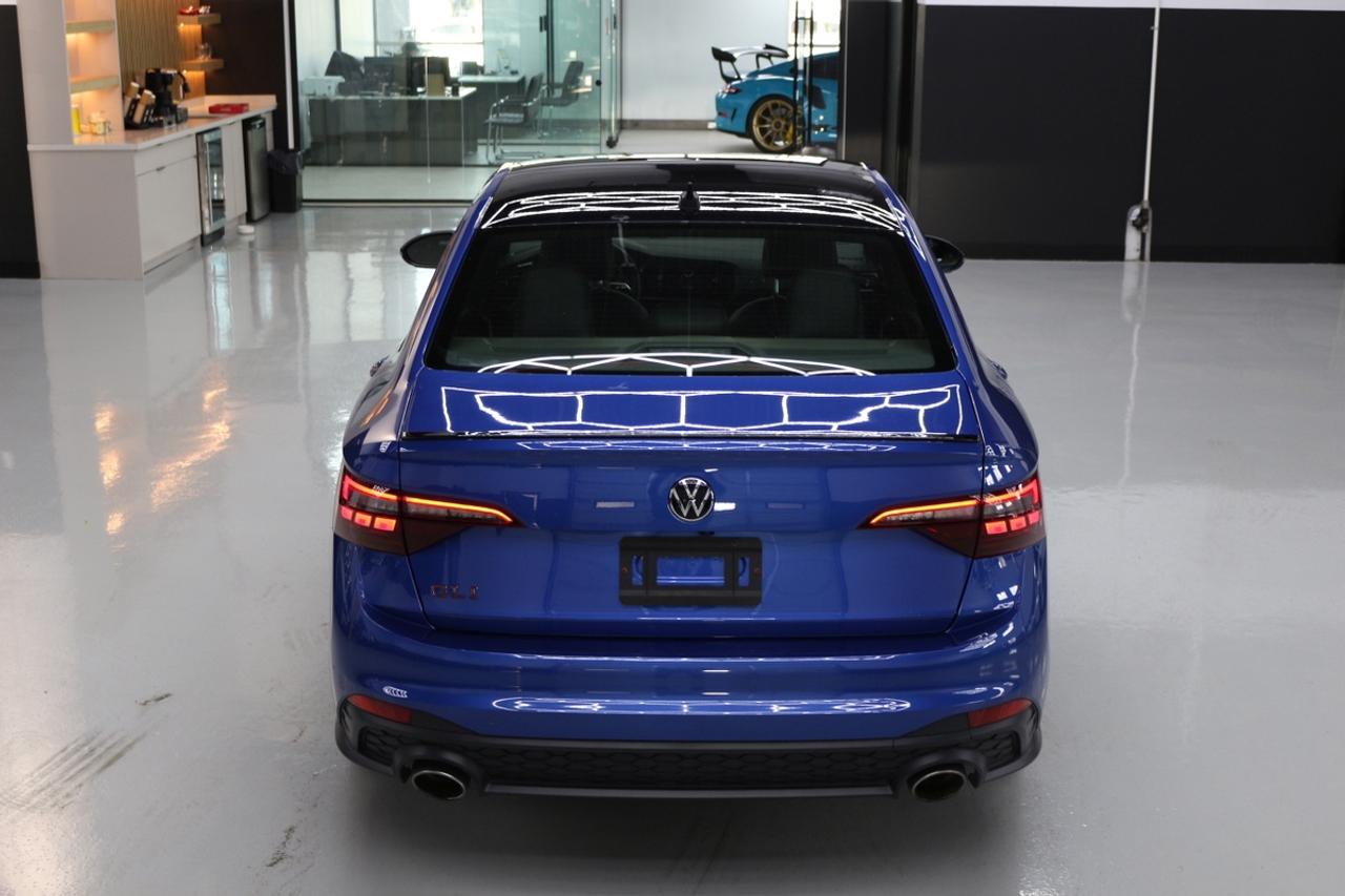 2023 Volkswagen Jetta GLI AUTOBAHN -  CLEAN CARFAX ACCIDENT FREE Photo