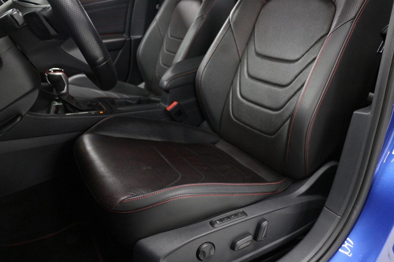2023 Volkswagen Jetta GLI AUTOBAHN -  CLEAN CARFAX ACCIDENT FREE Photo