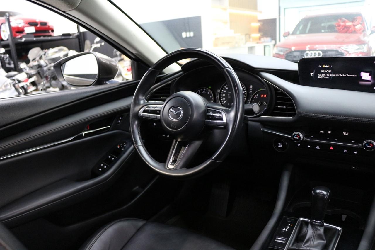 2019 Mazda MAZDA3 GS - LEATHER  CLEAN CARFAX ACCIDENT FREE Photo