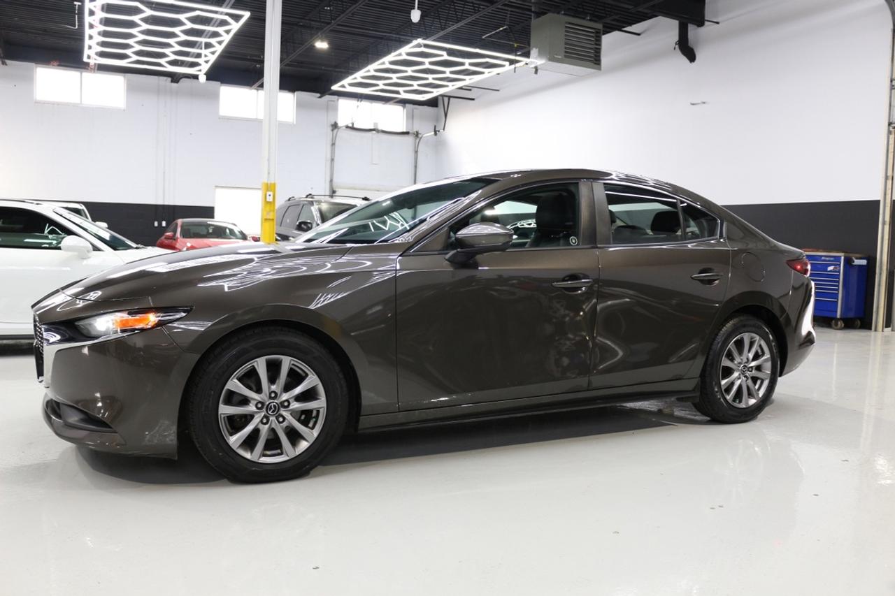 2019 Mazda MAZDA3 GS - LEATHER  CLEAN CARFAX ACCIDENT FREE Photo