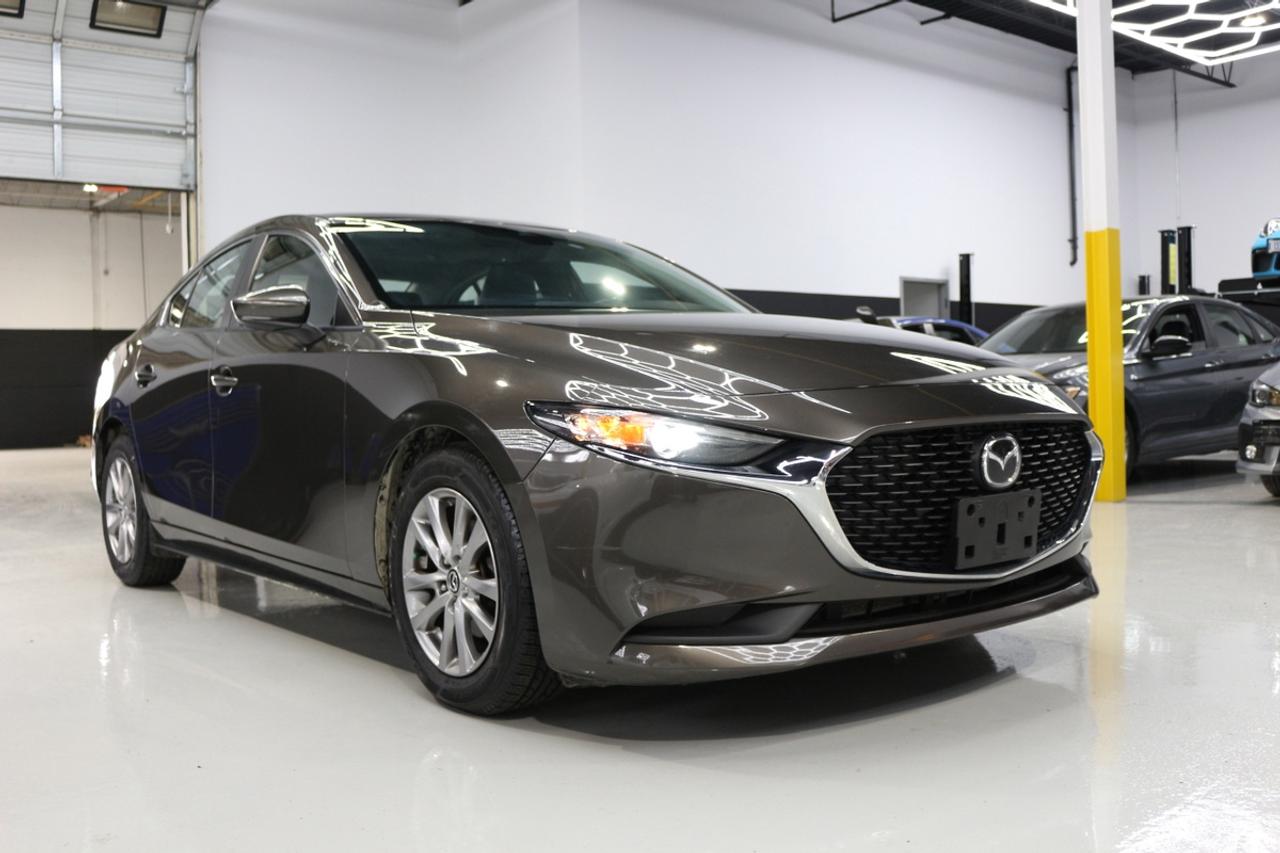 2019 Mazda MAZDA3 GS - LEATHER  CLEAN CARFAX ACCIDENT FREE Photo