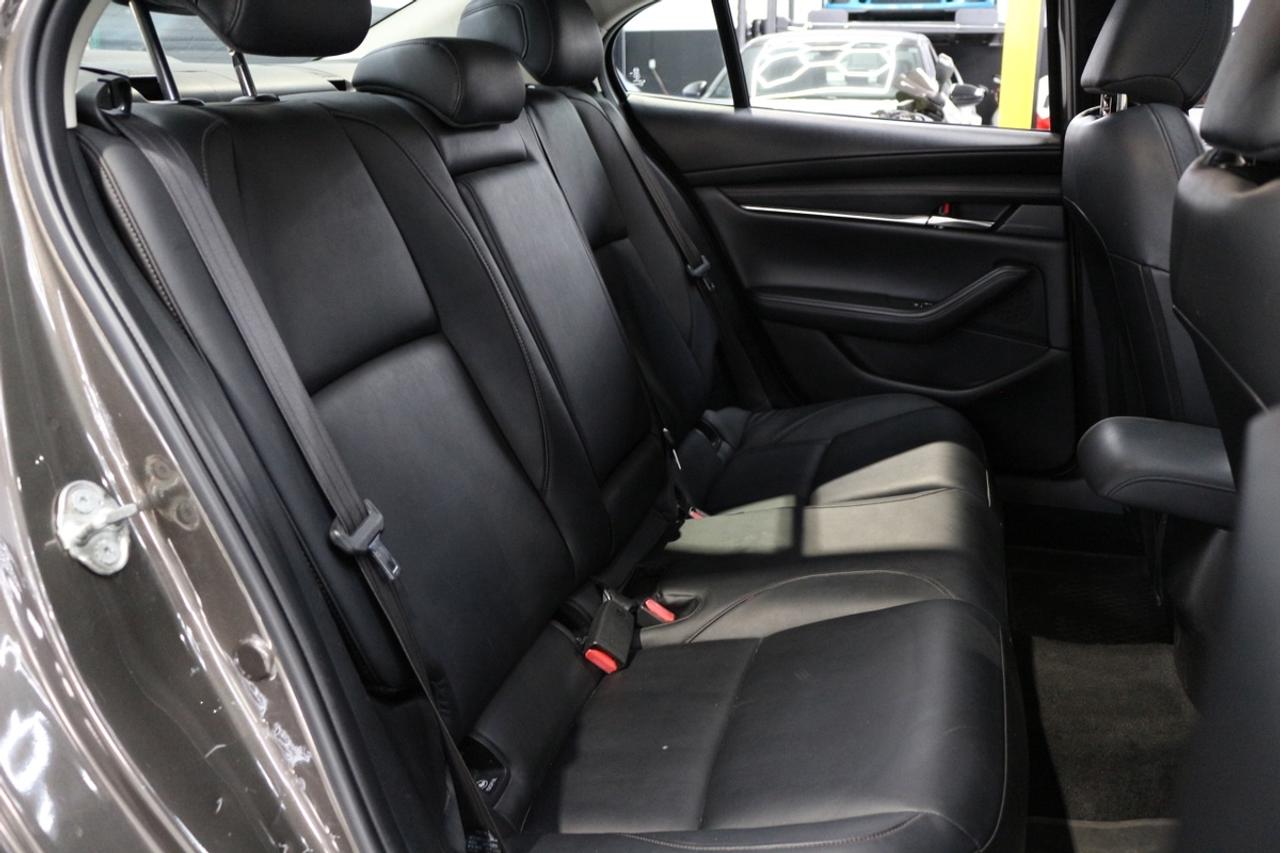 2019 Mazda MAZDA3 GS - LEATHER  CLEAN CARFAX ACCIDENT FREE Photo
