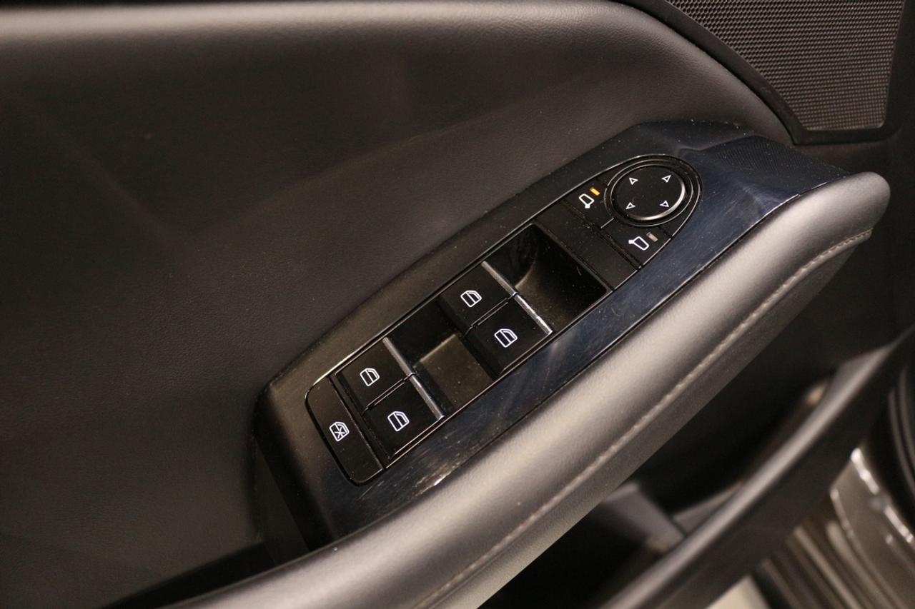 2019 Mazda MAZDA3 GS - LEATHER  CLEAN CARFAX ACCIDENT FREE Photo