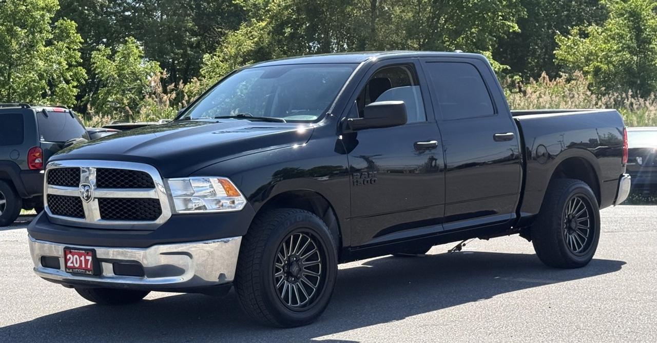 2017 RAM 1500 TRADESMAN Photo