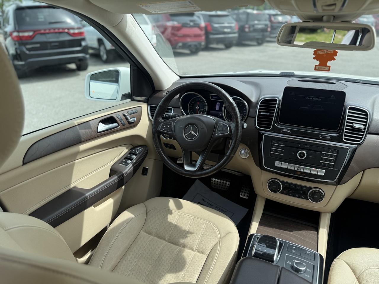2018 Mercedes-Benz GLE-Class GLE400 Photo