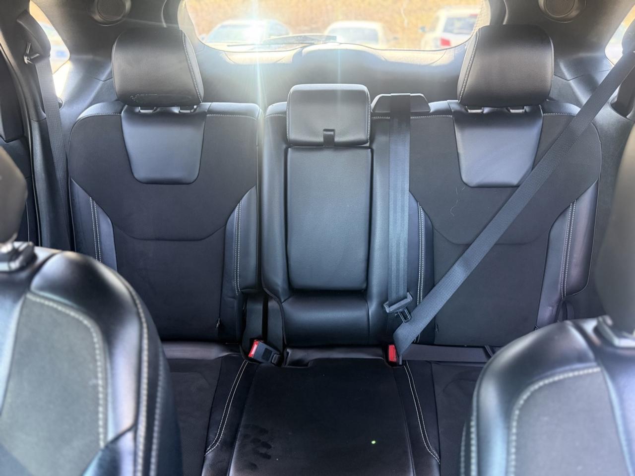 2019 Ford Edge ST Photo