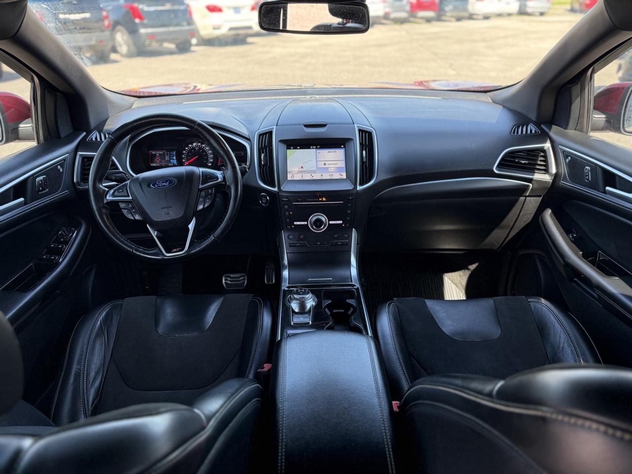2019 Ford Edge ST Photo