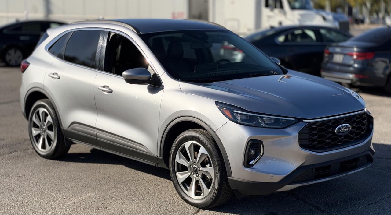 2024 Ford Escape Platinum Photo