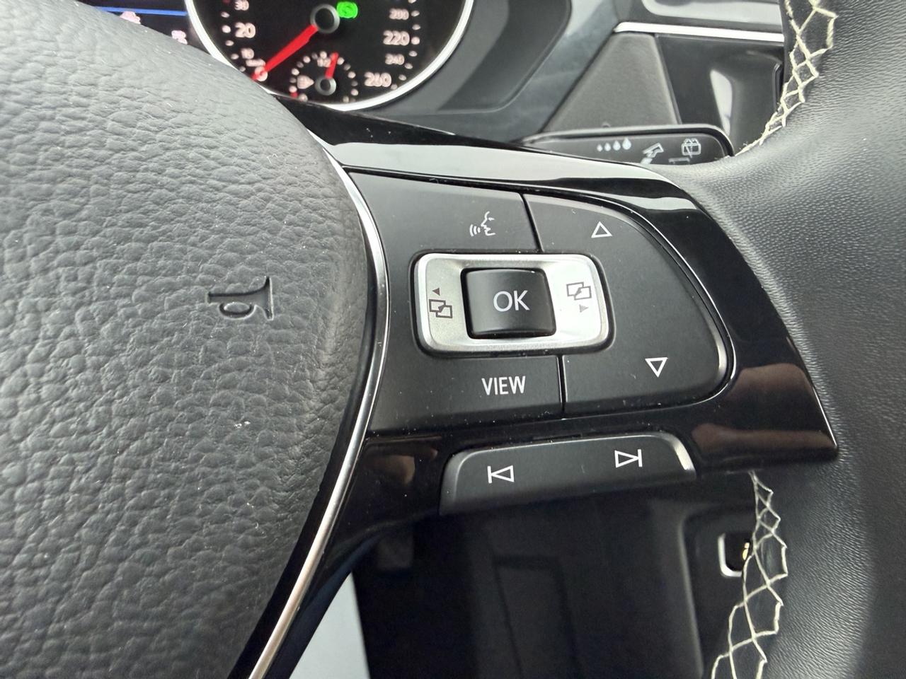 2021 Volkswagen Tiguan COMFORTLINE 4MOTION AWD - NAVI - LEATHER - R.CAM! Photo