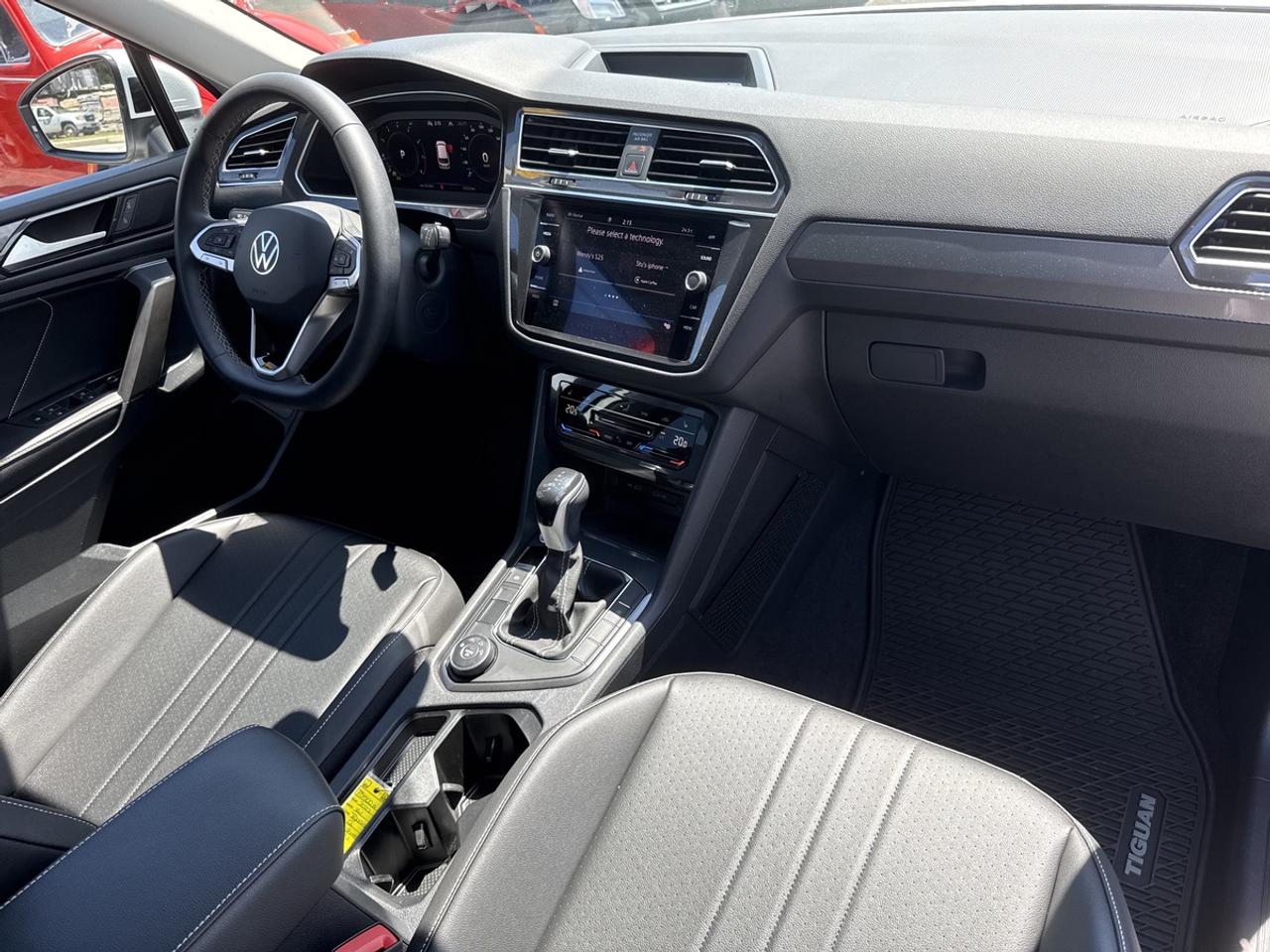 2022 Volkswagen Tiguan COMFORTLINE 4MOTION AWD - PANO ROOF - LEATHER! Photo