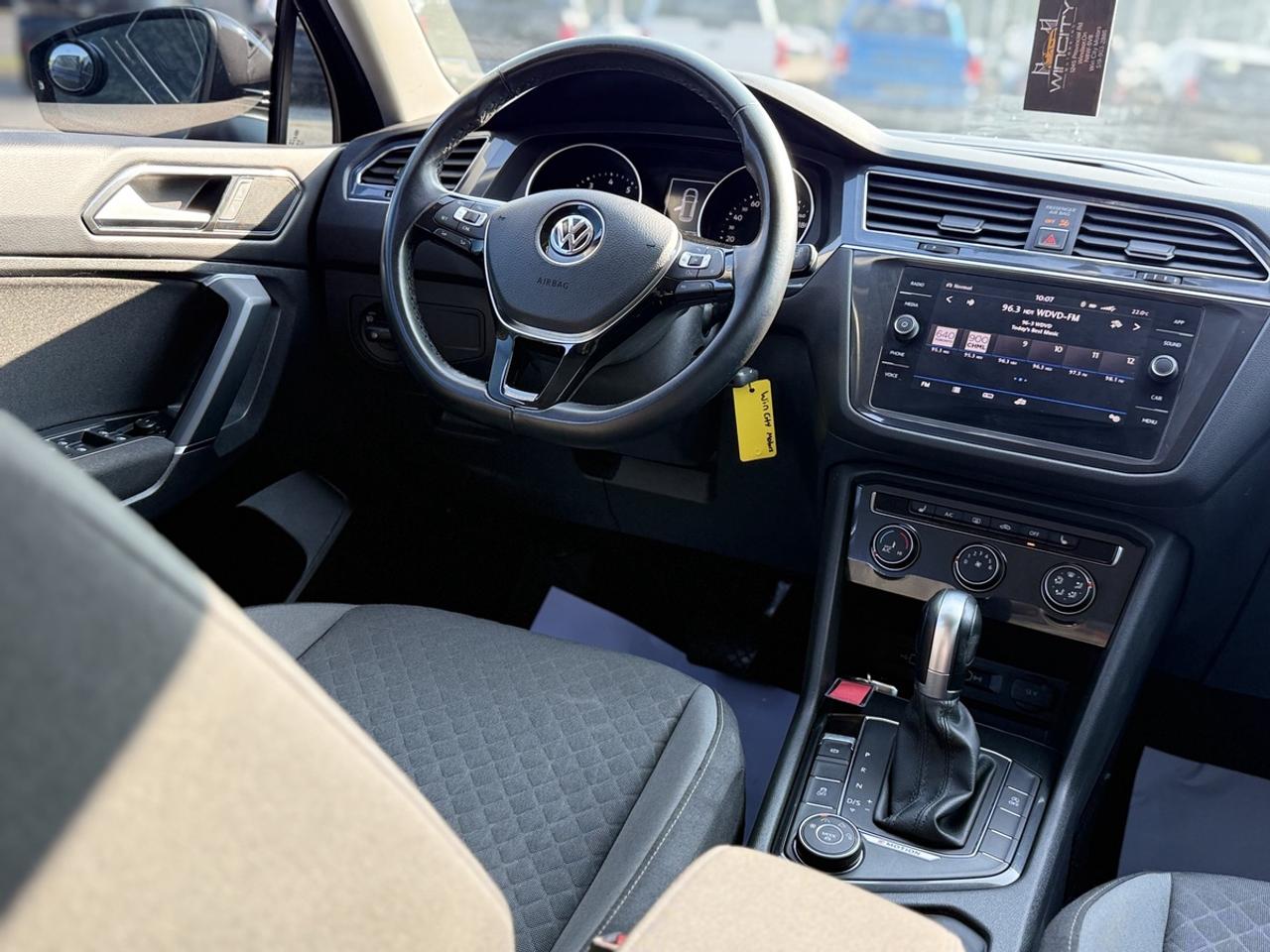 2018 Volkswagen Tiguan S Photo