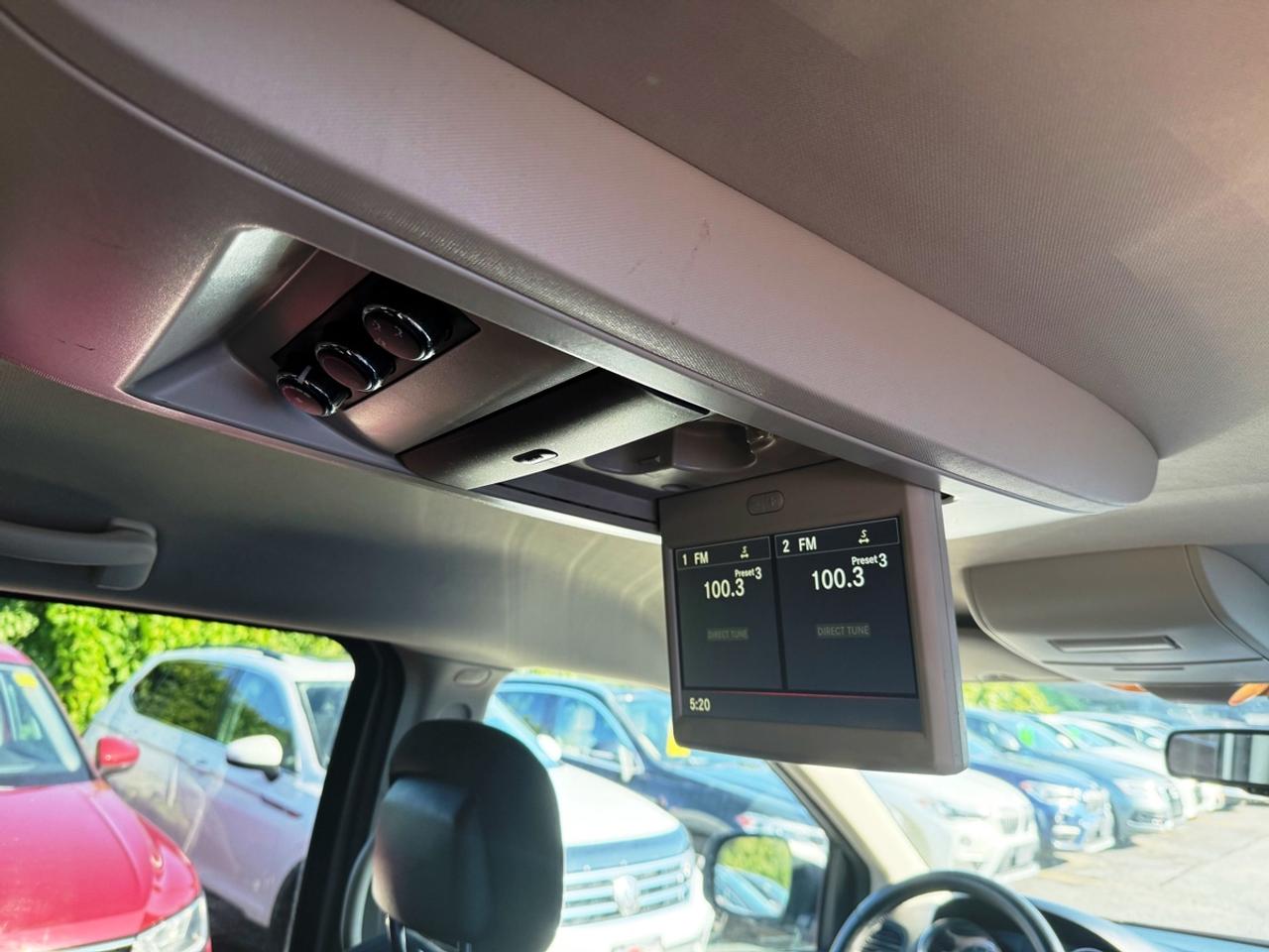 2017 Dodge Grand Caravan SXT - 7 PASSENGER - REAR DVD - R.CAM - RUST PROOFE Photo