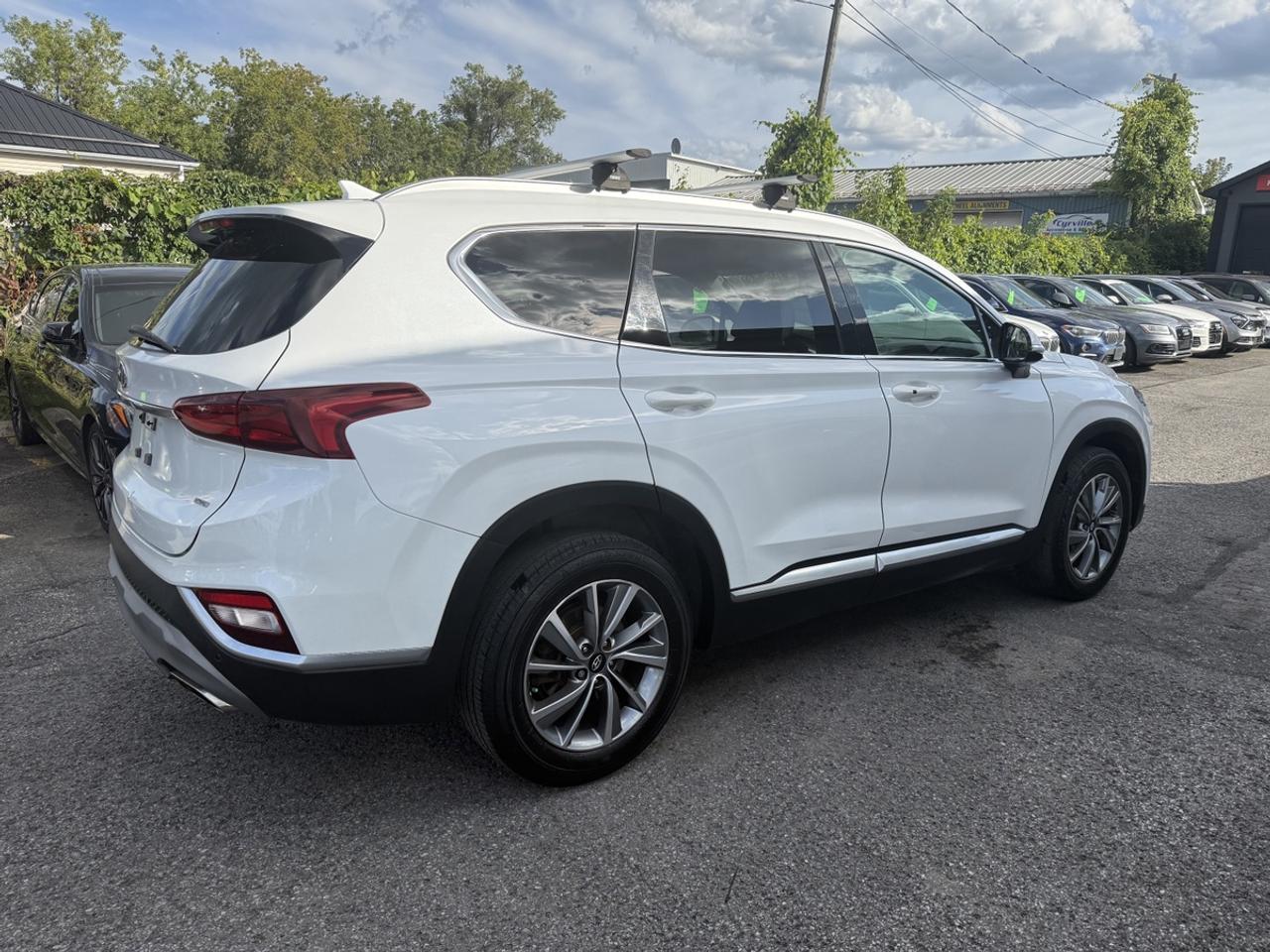 2019 Hyundai Santa Fe PREFERRED AWD - ONE OWNER - NO ACCIDENTS! Photo