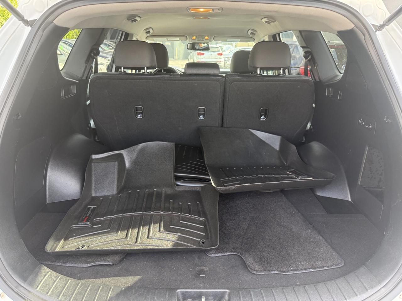 2019 Hyundai Santa Fe PREFERRED AWD - ONE OWNER - NO ACCIDENTS! Photo