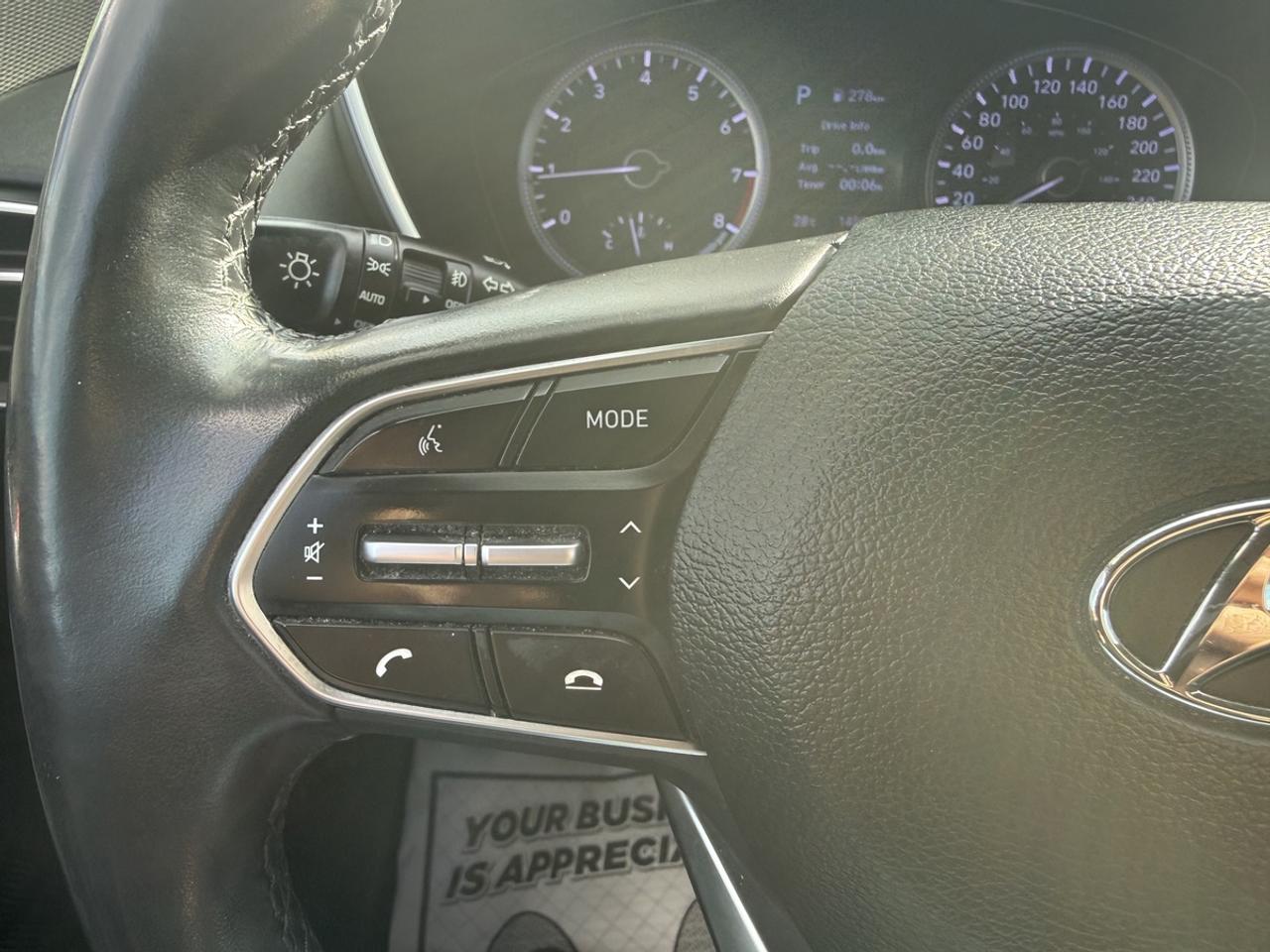 2019 Hyundai Santa Fe PREFERRED AWD - ONE OWNER - NO ACCIDENTS! Photo