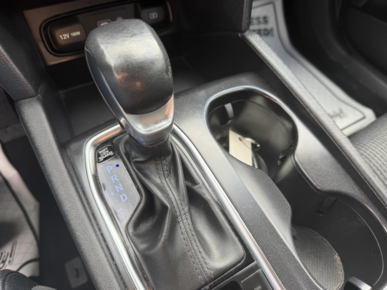 2019 Hyundai Santa Fe PREFERRED AWD - ONE OWNER - NO ACCIDENTS! Photo