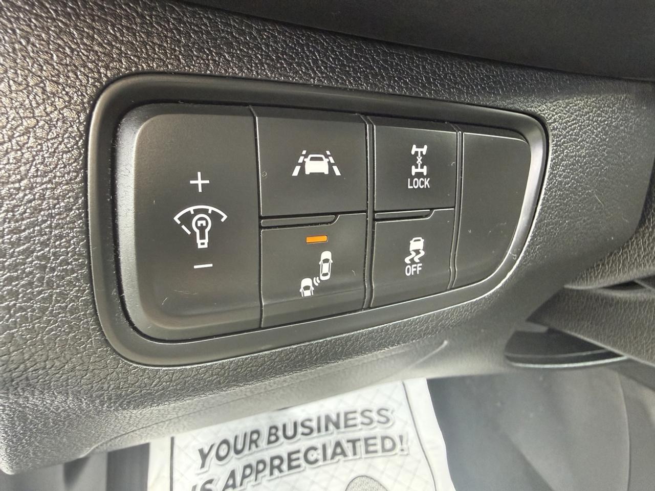 2019 Hyundai Santa Fe PREFERRED AWD - ONE OWNER - NO ACCIDENTS! Photo