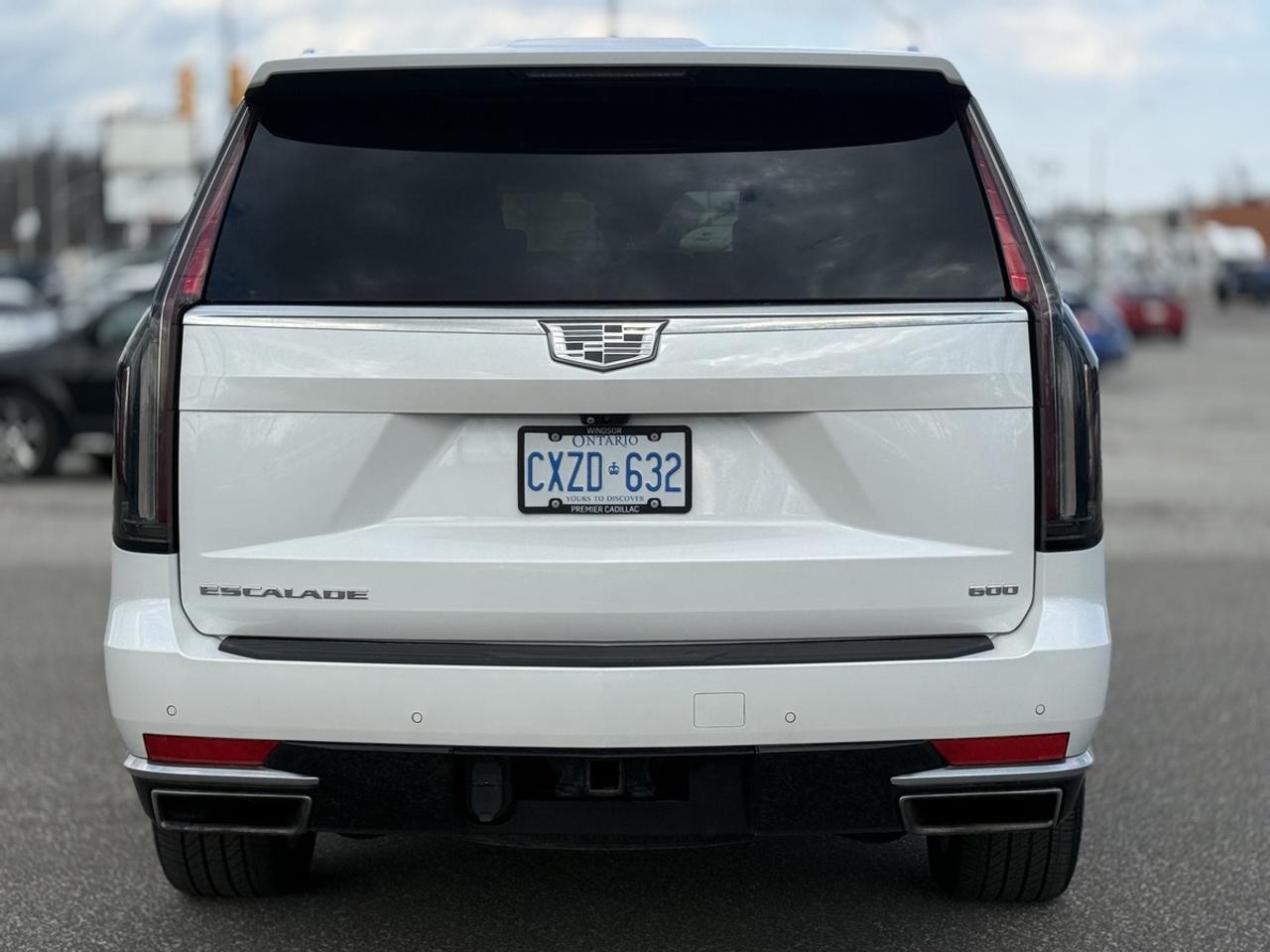 2023 Cadillac Escalade Premium Luxury Photo