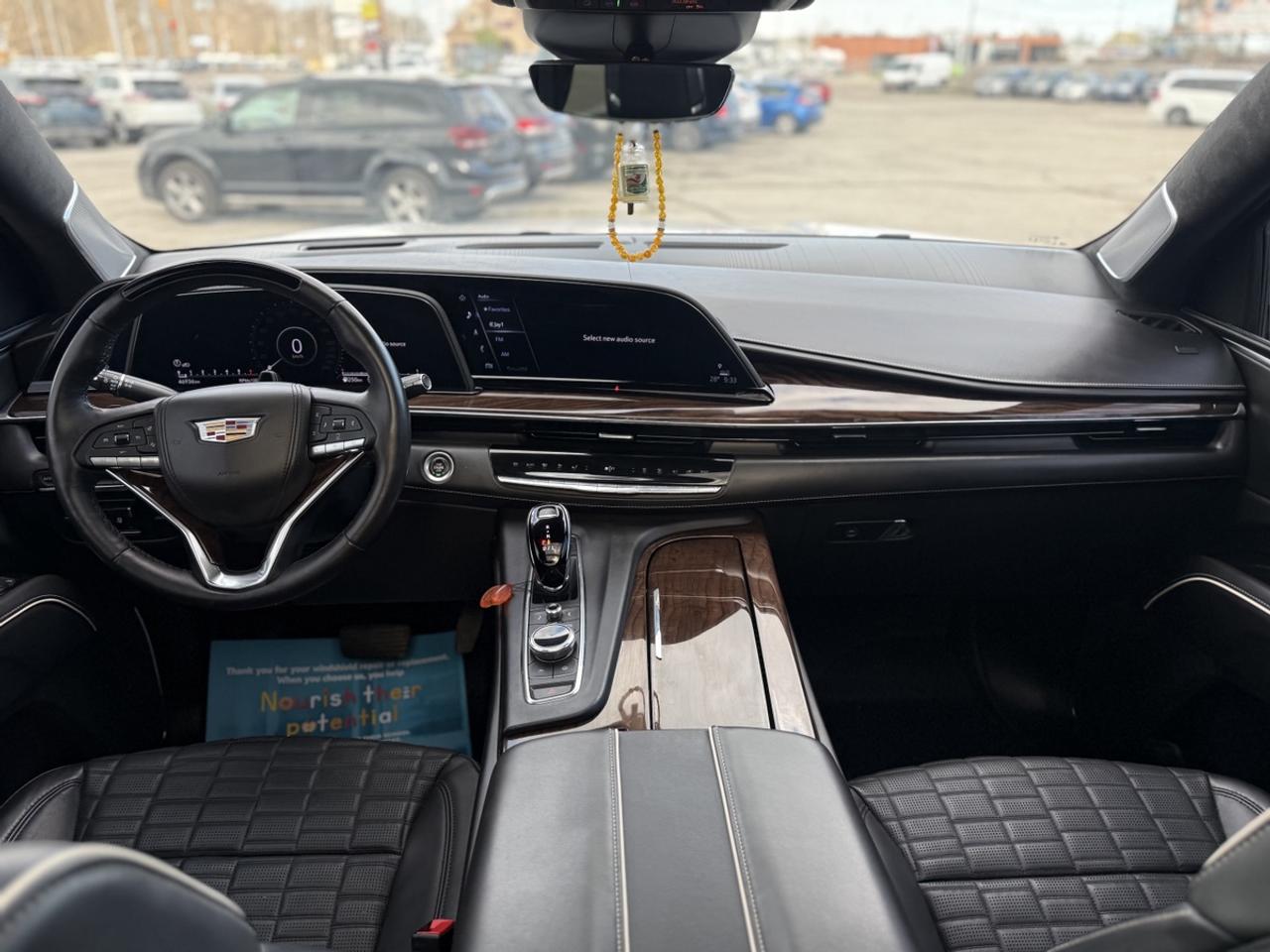 2023 Cadillac Escalade Premium Luxury Photo
