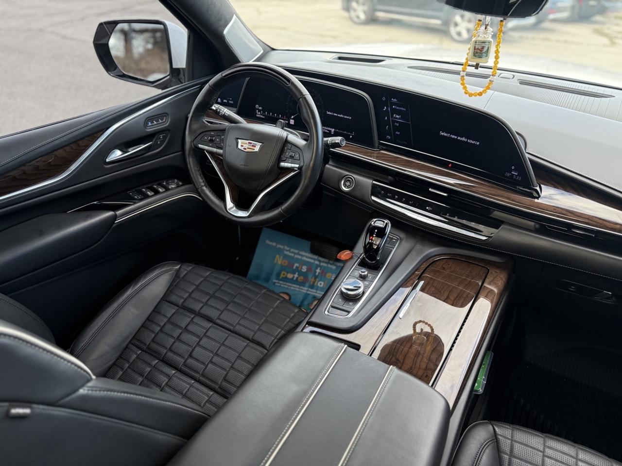 2023 Cadillac Escalade Premium Luxury Photo