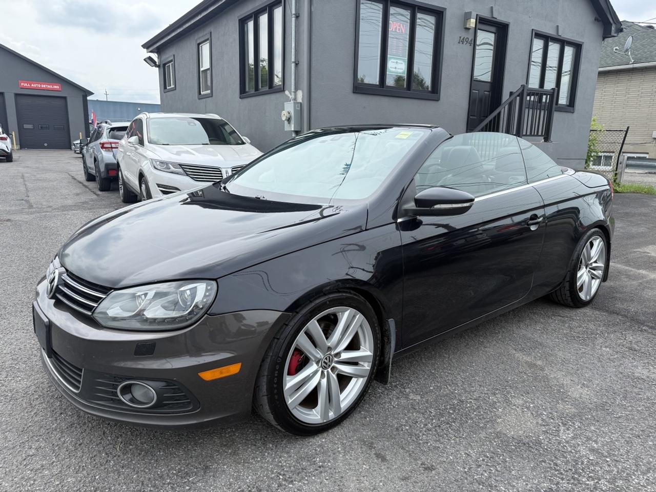 2014 Volkswagen Eos HIGHLINE - 2.0 TSI - CONVERTIBLE - NAVI - LOADED! Photo1