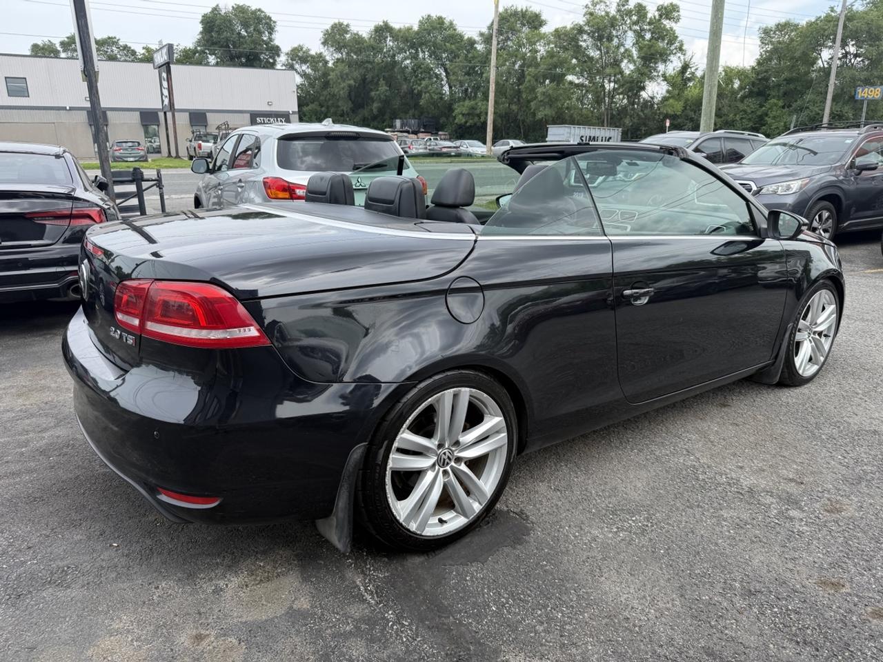 2014 Volkswagen Eos HIGHLINE - 2.0 TSI - CONVERTIBLE - NAVI - LOADED! Photo