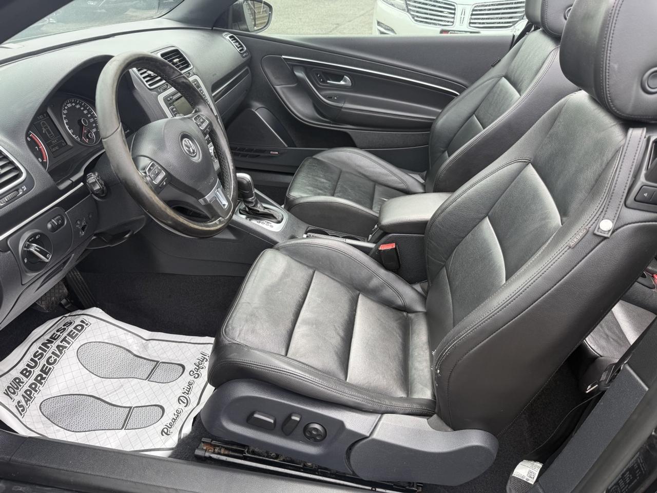 2014 Volkswagen Eos HIGHLINE - 2.0 TSI - CONVERTIBLE - NAVI - LOADED! Photo