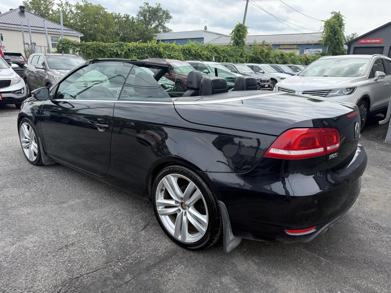 2014 Volkswagen Eos HIGHLINE - 2.0 TSI - CONVERTIBLE - NAVI - LOADED! Photo
