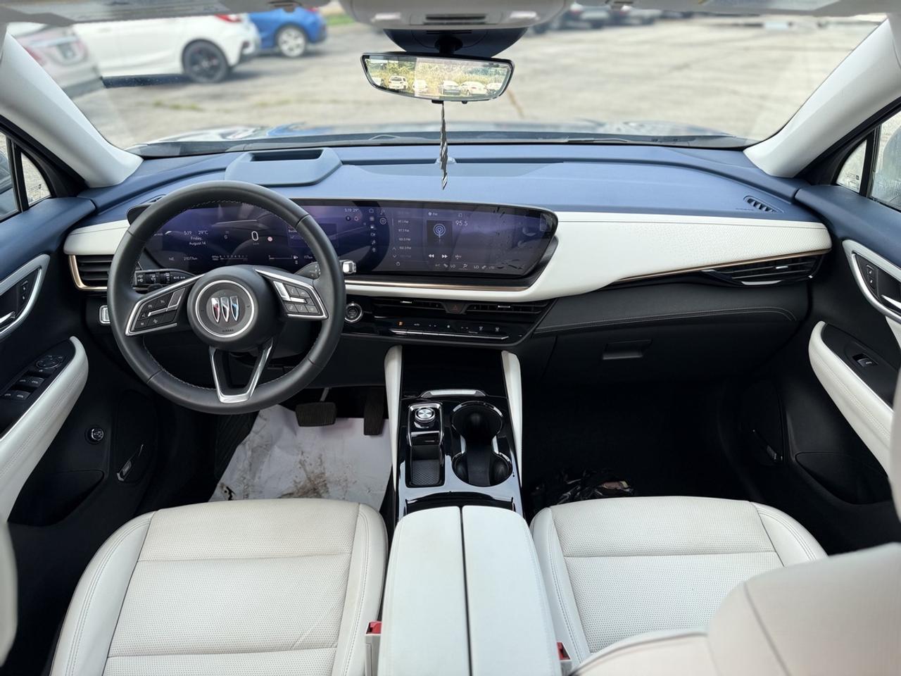 2024 Buick Envision Avenir Photo
