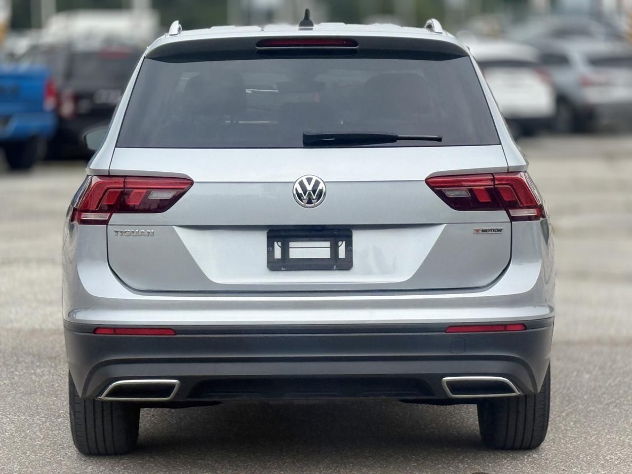 2020 Volkswagen Tiguan SE Photo